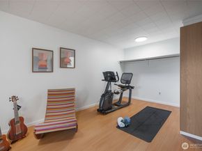 6620 57th Avenue NE, Seattle WA 98115