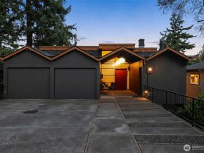 6620 57th Avenue NE, Seattle WA 98115