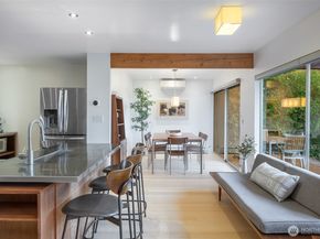 6620 57th Avenue NE, Seattle WA 98115