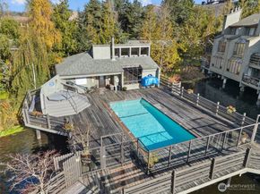 6 Lake Bellevue Drive 211, Bellevue WA 98005