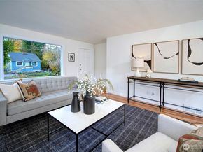 9016 Corliss Avenue N, Seattle WA 98103