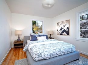 9016 Corliss Avenue N, Seattle WA 98103