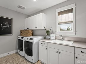 4371 SW Kerbin Lane 368, Port Orchard WA 98367