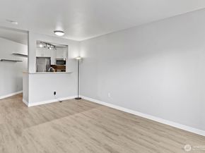 1125 E Olive Street 212, Seattle WA 98122