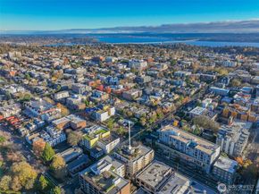 1125 E Olive Street 212, Seattle WA 98122