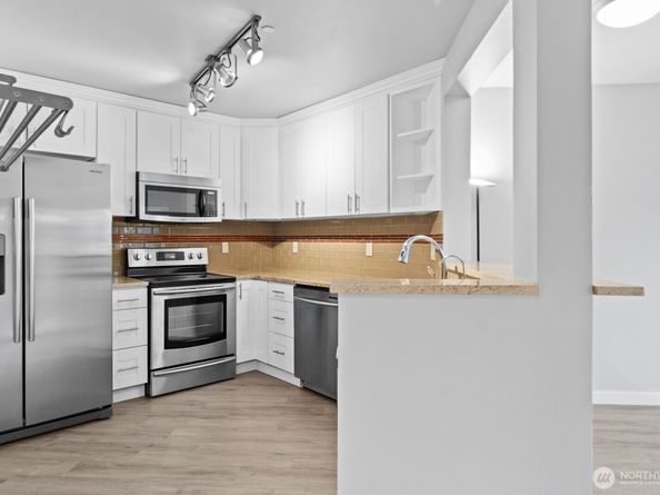 1125 E Olive Street 212, Seattle WA 98122