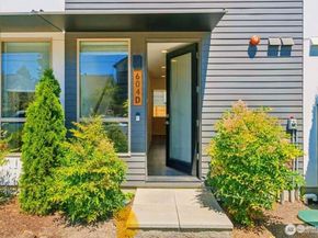 604 NW 77th Street D, Seattle WA 98117