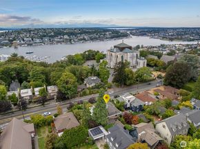 1220 10th Avenue E, Seattle WA 98102