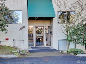 18620 52nd Avenue W 138, Lynnwood WA 98037