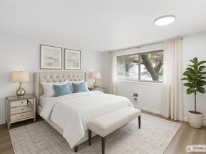 707 N 130th B204, Seattle WA 98133