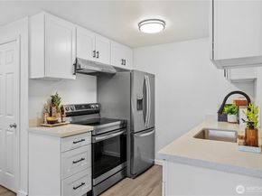 707 N 130th B204, Seattle WA 98133