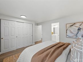 707 N 130th B204, Seattle WA 98133