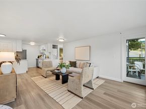 707 N 130th B204, Seattle WA 98133