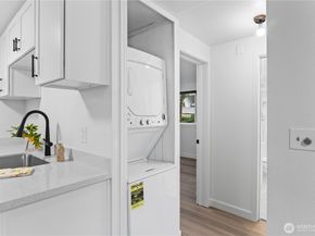 707 N 130th B204, Seattle WA 98133