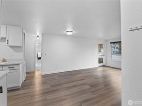 707 N 130th B204, Seattle WA 98133