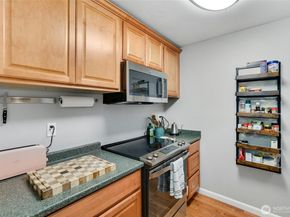 17535 150th Court SE N1, Renton WA 98058