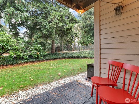 17535 150th Court SE N1, Renton WA 98058