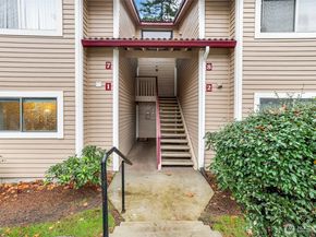 17535 150th Court SE N1, Renton WA 98058