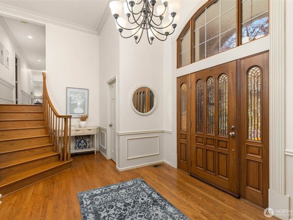 16424 NE 169th Place, Woodinville WA 98072