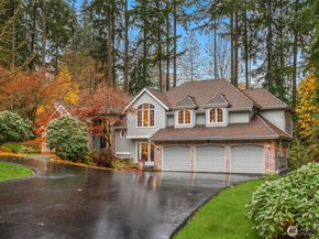 16424 NE 169th Place, Woodinville WA 98072