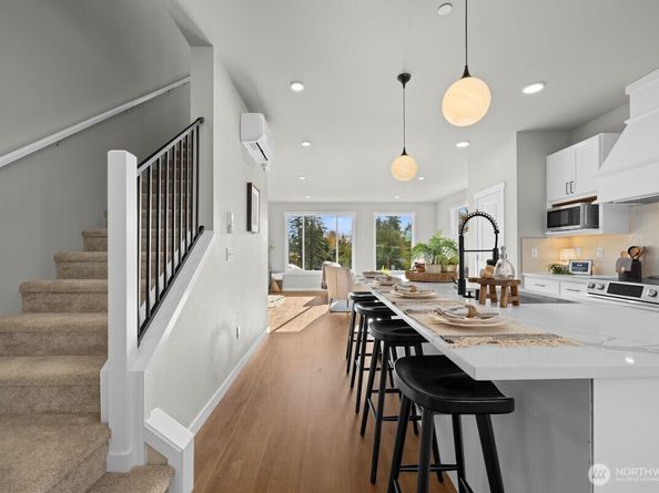 16823 Alder Way E8, Lynnwood WA 98037