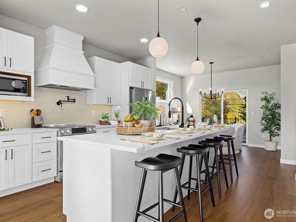 16823 Alder Way E8, Lynnwood WA 98037