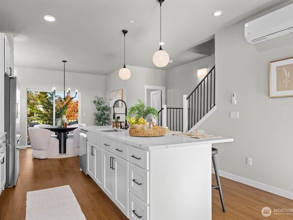 16823 Alder Way E8, Lynnwood WA 98037