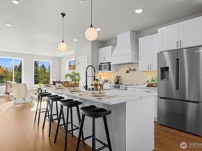 16823 Alder Way E8, Lynnwood WA 98037