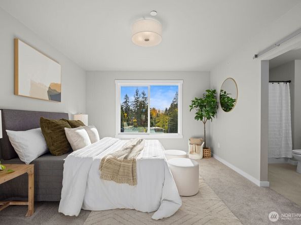 16823 Alder Way E8, Lynnwood WA 98037