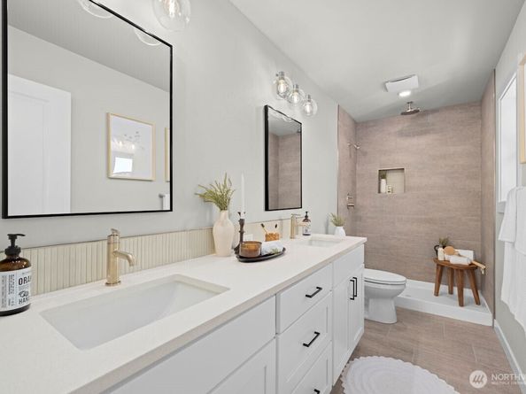 16823 Alder Way E8, Lynnwood WA 98037