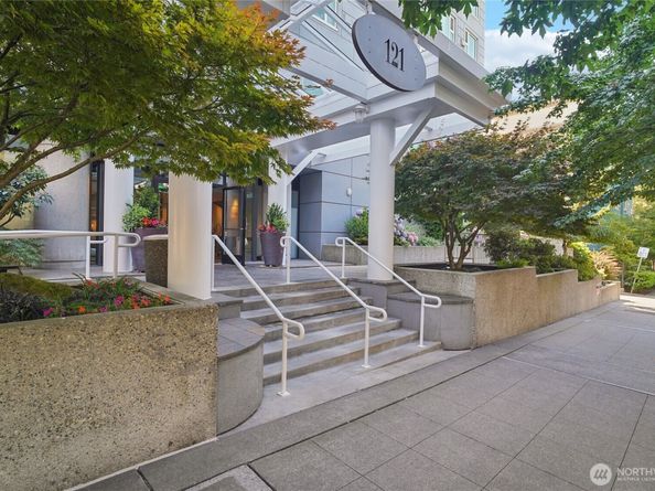 121 Vine Street 402, Seattle WA 98121