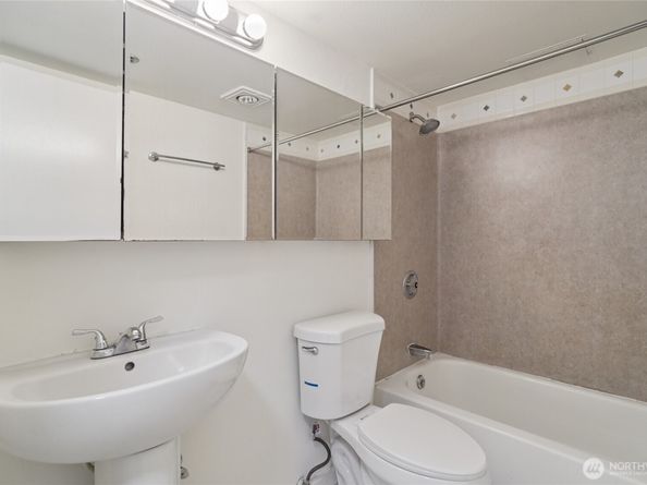 121 Vine Street 402, Seattle WA 98121