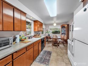 7723 Cascade Drive, Everett WA 98203