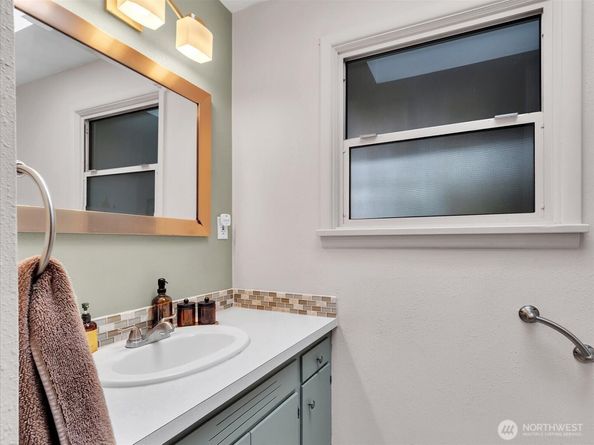 7723 Cascade Drive, Everett WA 98203