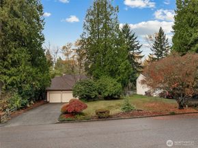 34609 4th Place S, Federal Way WA 98003