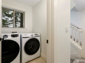 2817 14th Avenue W A, Seattle WA 98119