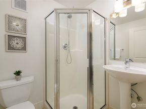 2817 14th Avenue W A, Seattle WA 98119