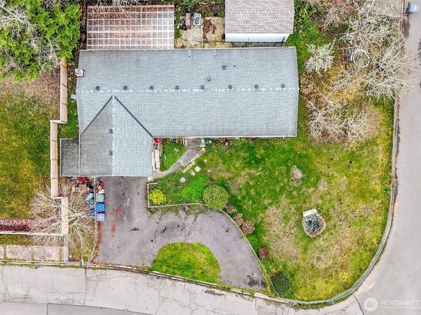 25916 14th Place S, Des Moines WA 98198