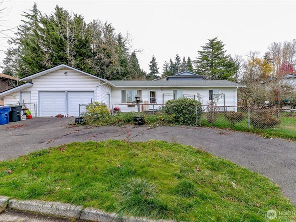 25916 14th Place S, Des Moines WA 98198