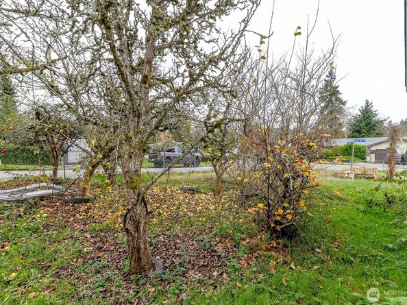 25916 14th Place S, Des Moines WA 98198