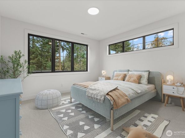 10789 SE 10th Street, Bellevue WA 98004