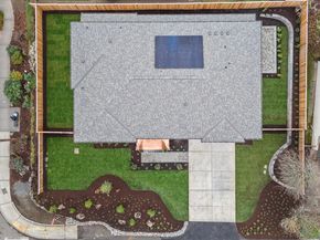 10789 SE 10th Street, Bellevue WA 98004