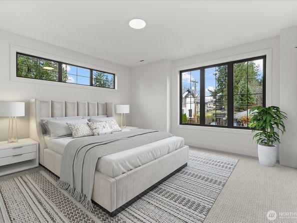 10789 SE 10th Street, Bellevue WA 98004