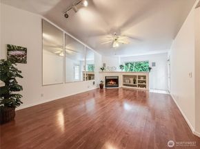 5620 14th Drive W Q302, Everett WA 98203