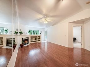 5620 14th Drive W Q302, Everett WA 98203