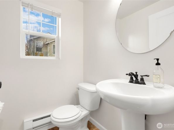 212 126th Street SE A, Everett WA 98208