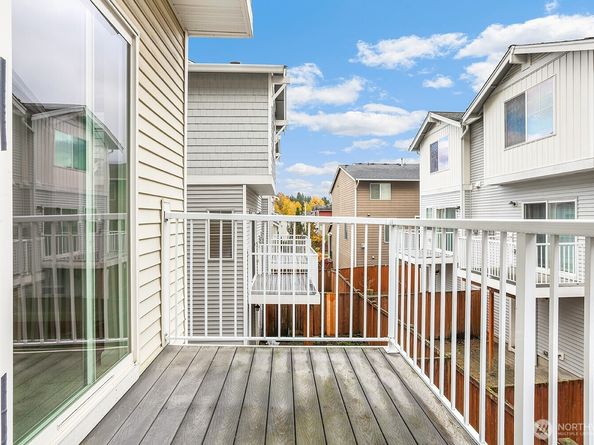 212 126th Street SE A, Everett WA 98208