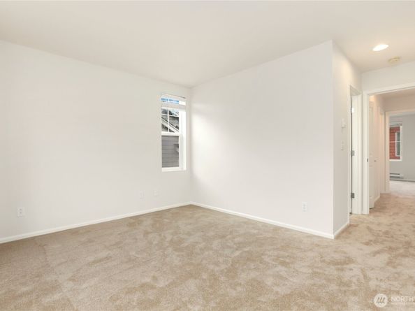 212 126th Street SE A, Everett WA 98208