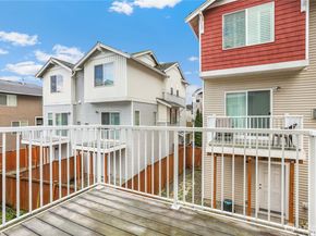 212 126th Street SE A, Everett WA 98208