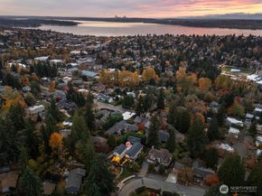 11217 NE 95th Street, Kirkland WA 98033